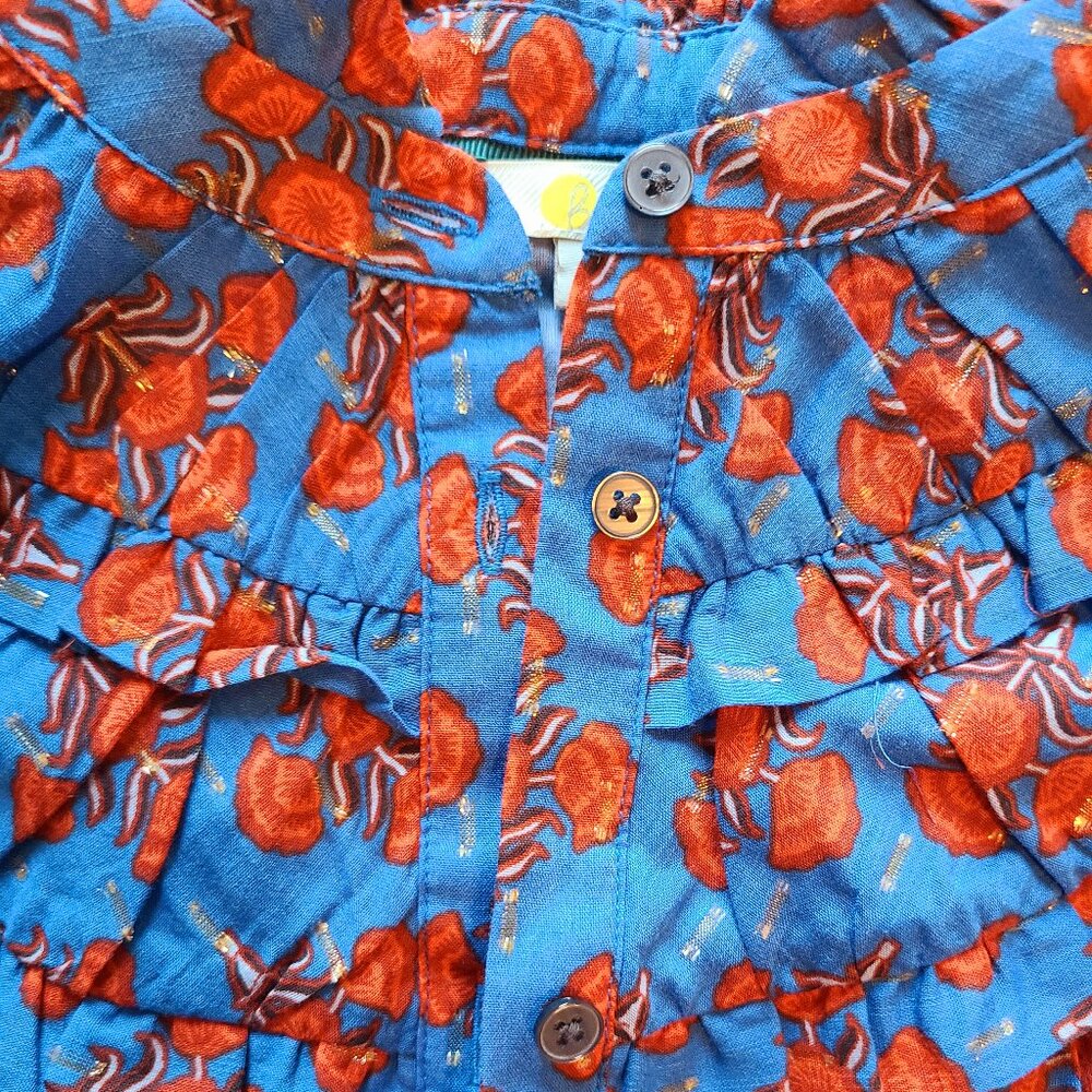 Boden blue and red floral button-up blouse with ruffle details and cap sleeves
